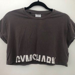 GYMSHARK crop tee
